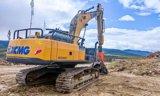 Лесозаготовительный экскаватор (харвестер) XCMG XE250UF